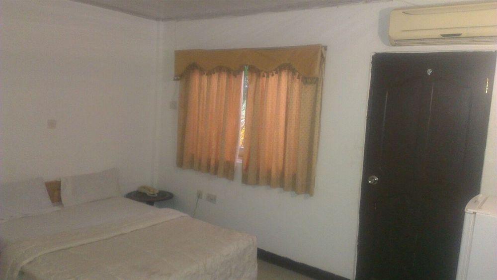 Akosombo Continental Hotel 外观 照片