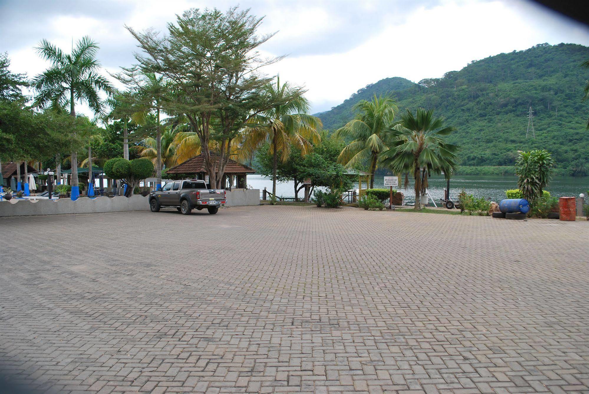 Akosombo Continental Hotel 外观 照片