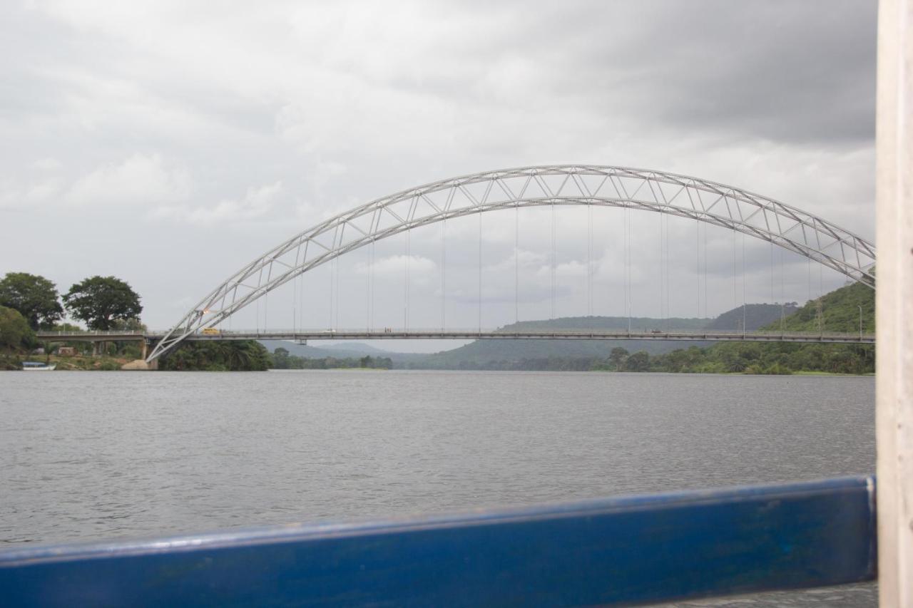 Akosombo Continental Hotel 外观 照片