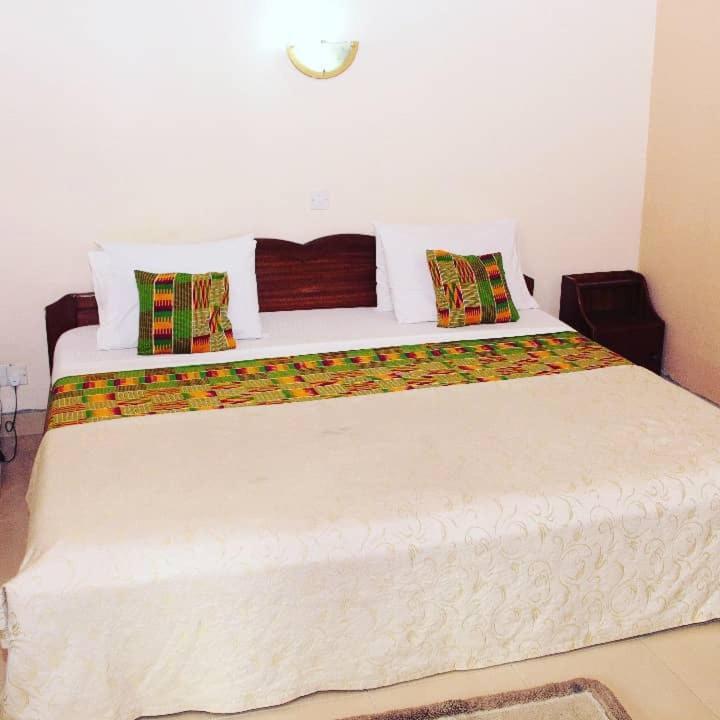 Akosombo Continental Hotel 外观 照片